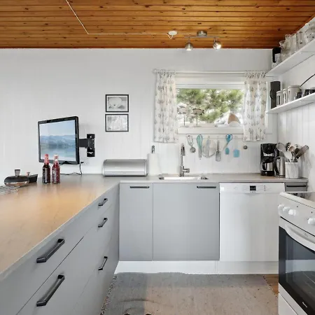 Holiday home Bondi - 150m From The Sea In Bornholm By Interhome Akirkeby