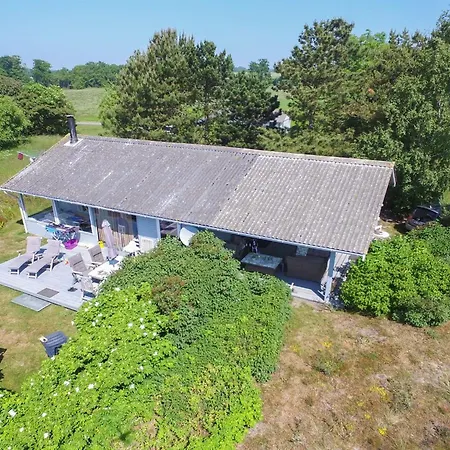 בית נופש Bondi - 150m From The Sea By Interhome Åkirkeby